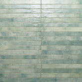 Bedrosians Chroma 2" X 18" Gloss Acquamarine