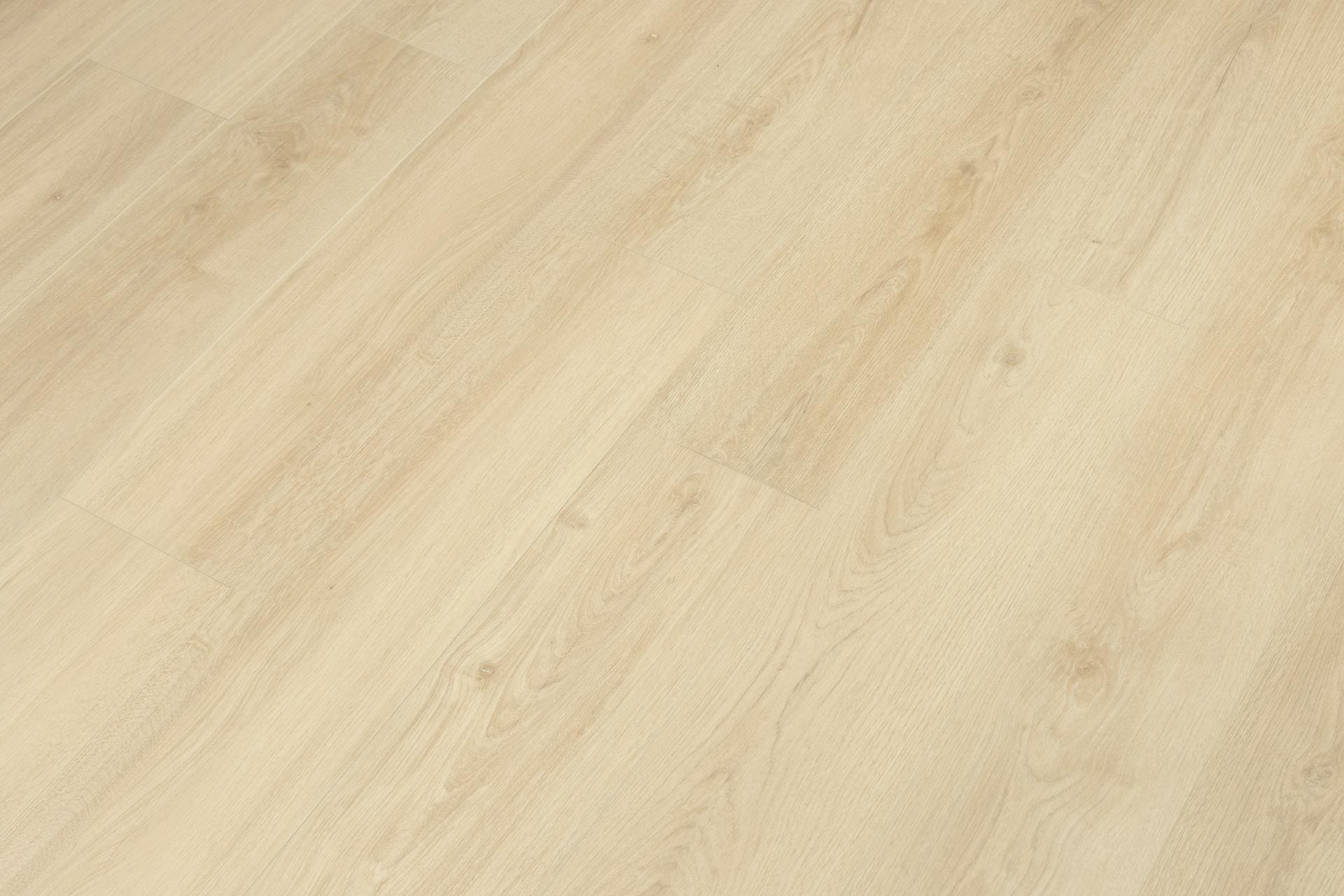 Cali Floors Pacifica 7.6"x47.8" Southern Salt